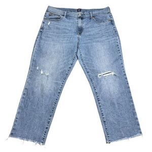 GAP Distressed Raw Hem Cropped Girlfriend Jeans size 14/32 Light Wash Blue Denim